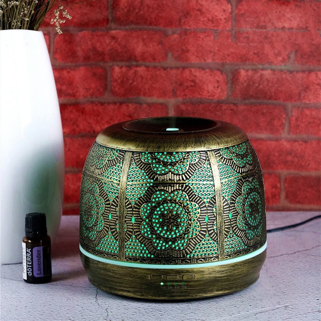 Wrought Iron Hollow Aroma Diffuser Humidifier Office Mute Aroma Diffuser