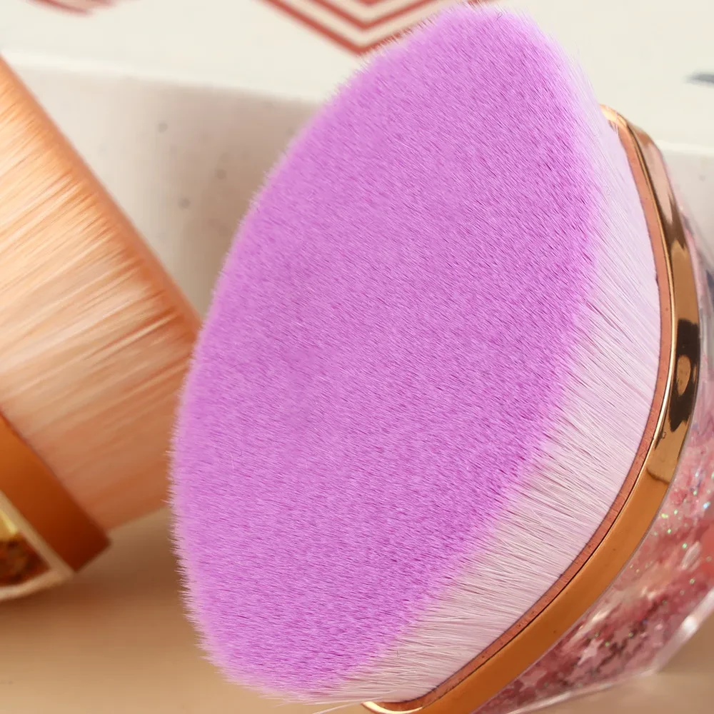 New Petal Makeup Brush With Quicksand Handle