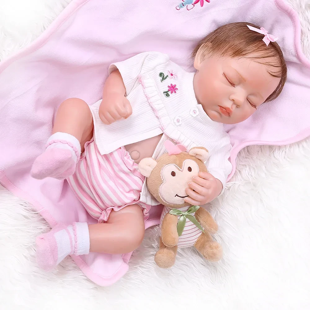 Realistic Dolls That Can Enter The Water Simulation Baby