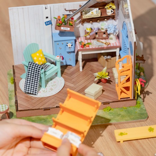 Rolife Mengyu Flower Minature House DIY Building Toys With LED Light For Gifts