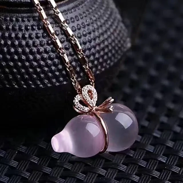Ice powder crystal gourd pendant