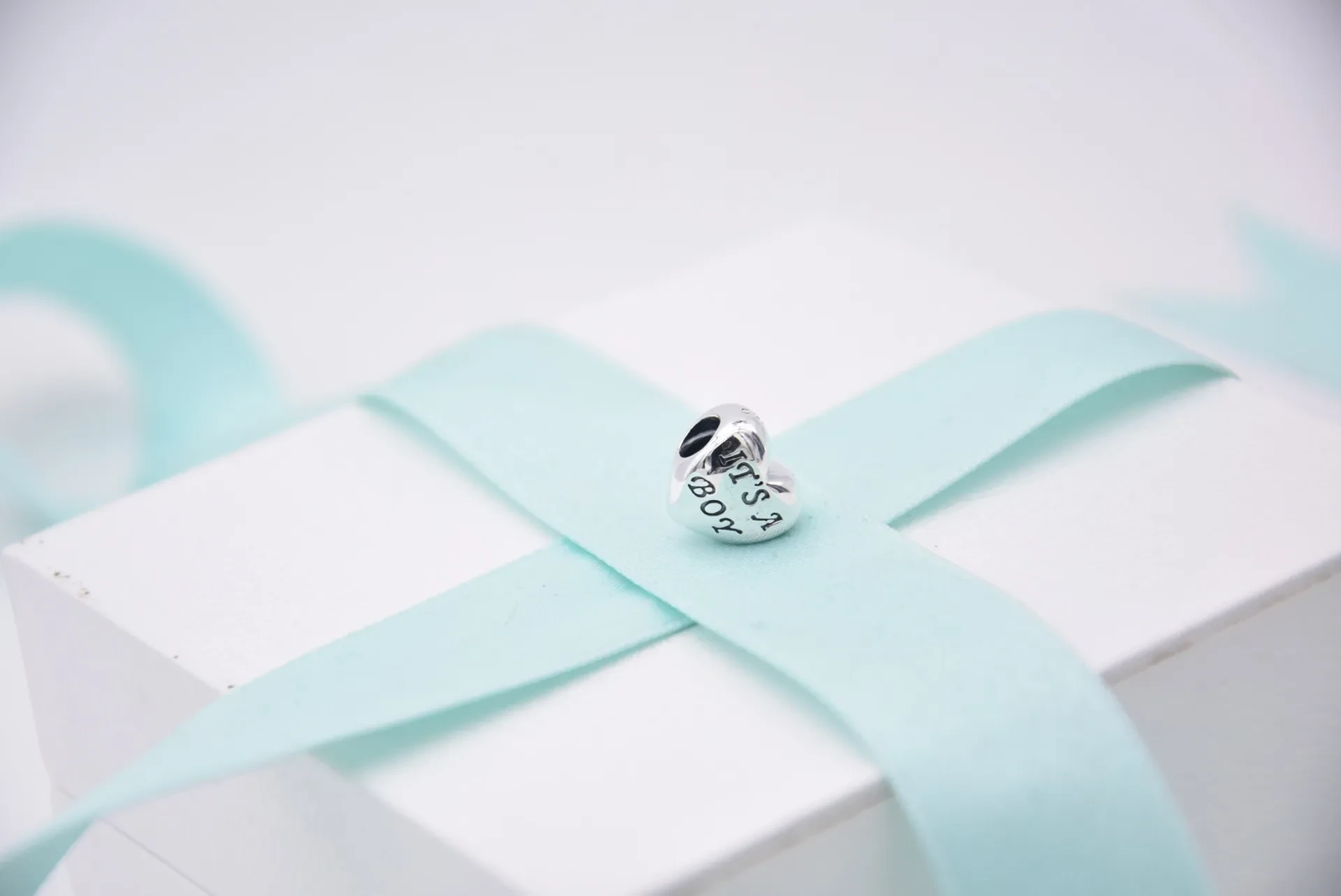 Heart-shaped sterling silver pendant