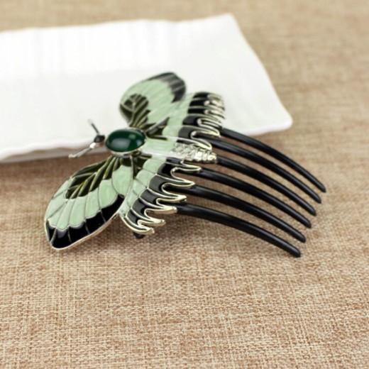 TITANIC Rose Butterfly Hairbrush