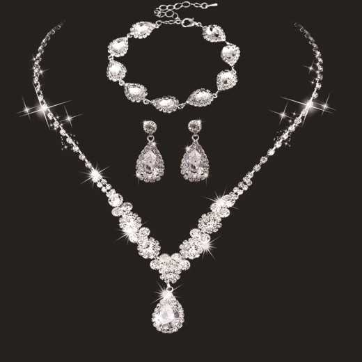 Fashionable Golden Rose Gold Three-piece Set