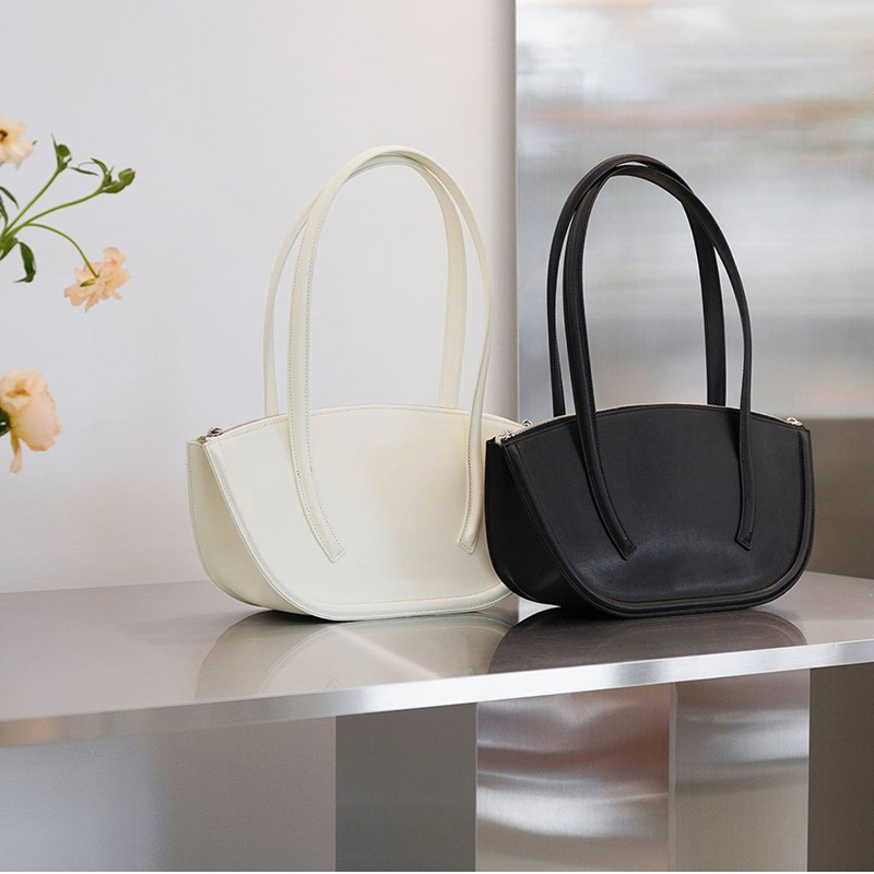 Simple One-shoulder Armpit Bag Fashionable Temperament Tote Bag