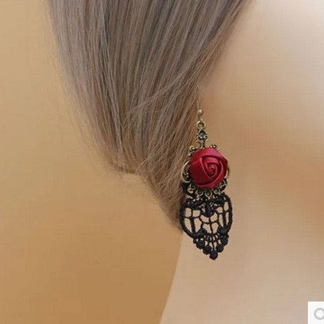 Court Hollow Lace Red Rose Earrings
