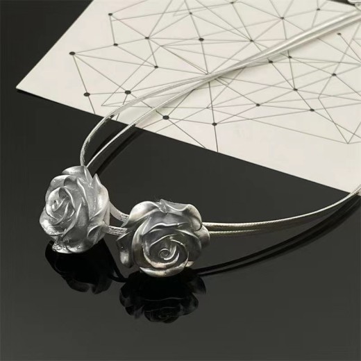 Retro Silver Rose Clavicle Chain Female Personality