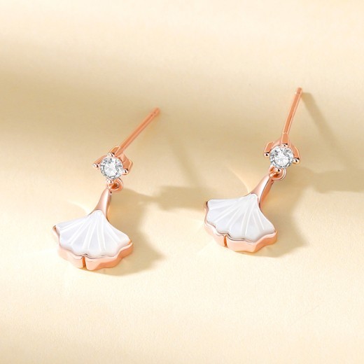 Sansheng Apricot Female Korean Style Design Net Red Small Skirt Rose Gold Fritillary Earrings