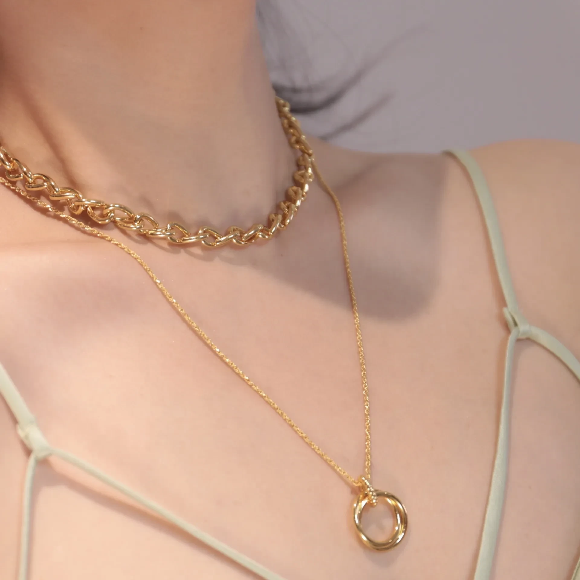 Retro Affordable Luxury Advanced Simple Style Design Double Ring Circle Necklace