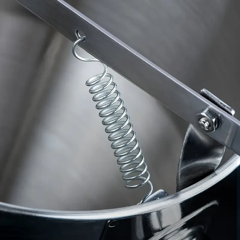 Milaya 1.2L Stainless Steel Batter Separator with Stand