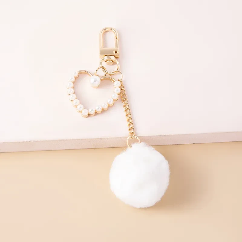 Cute White Plush Ball Keychain Fashion Pompoms Pearls Heart Charms Key Chain
