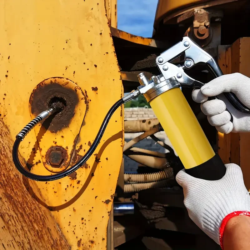 8000 PSI Heavy Duty Pistol Grip Oil Gun Kit With 14 Oz Load, 45.72 Cm Spring Deflection Hose