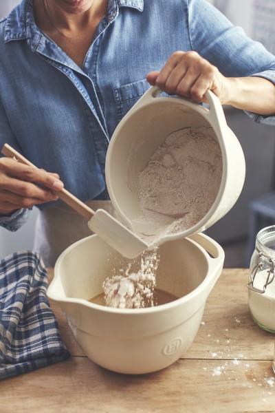 Mixing Bowl - 4.5L - Charcoal - Emile Henry