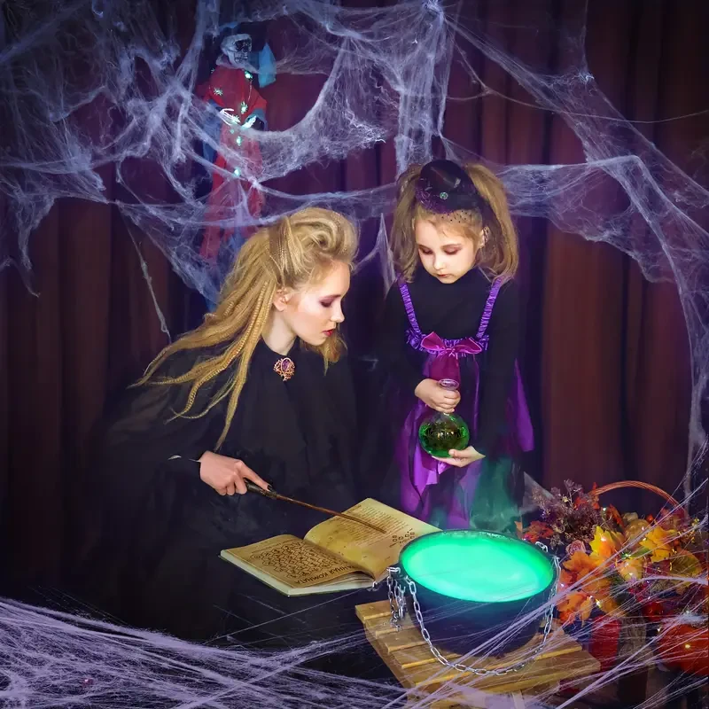 200 Soft Spider Webs Halloween Decorations Bonus With 10 Fake Spiders