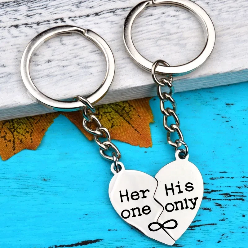 Two-Petal Peach Heart Stitching Keychain