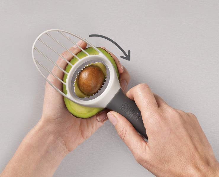 3-in-1 Avocado Tool - Joseph Joseph Duo