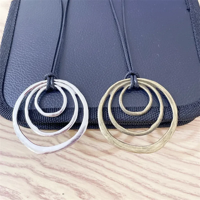 Simple Personality Hollow Circle Necklace Pendant