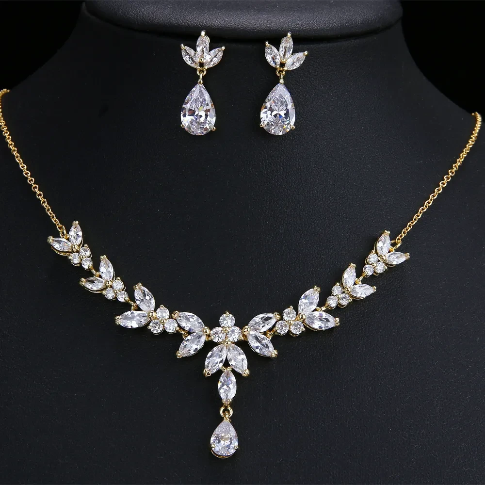 Cool And Luxurious Pendant Necklace Accessories