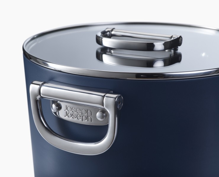 Space 25cm/8.5qt Non-Stick Induction Stock Pot & Lid - Joseph Joseph