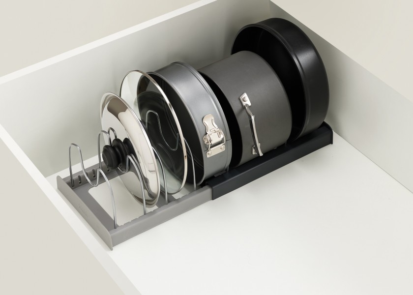DrawerStore Expandable Cookware Organiser - Joseph Joseph