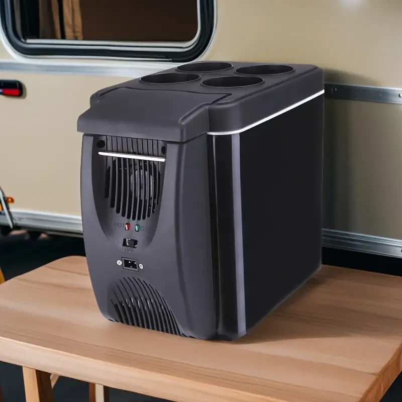 Compact Car Fridge with a Capacity of 6.02 L