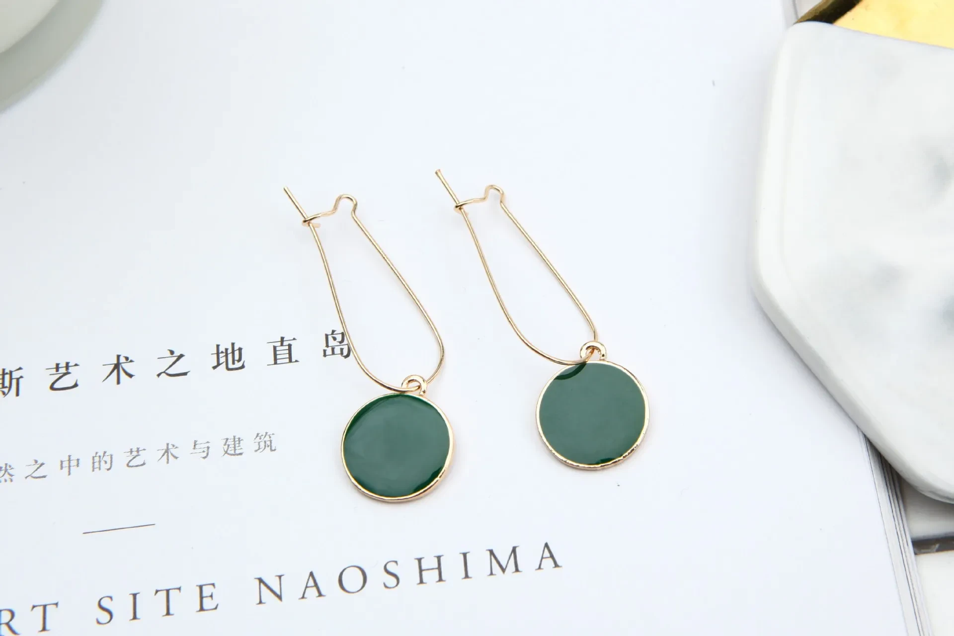 Korean Fashion Dripping Stud Earrings Green Circle