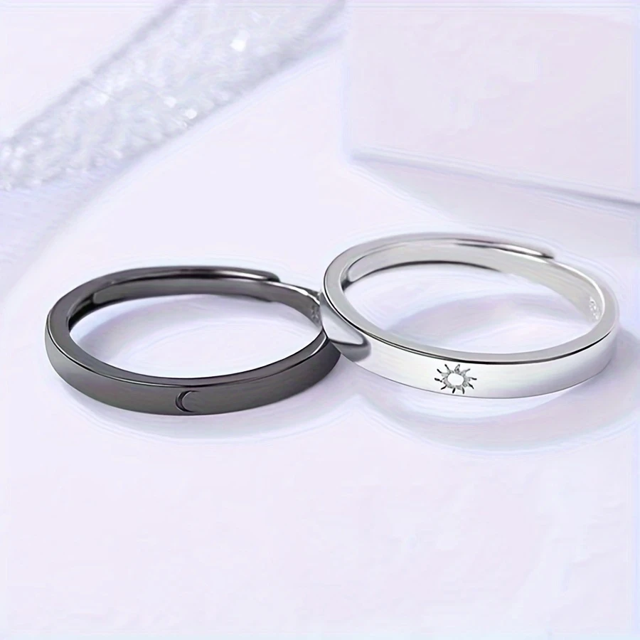 Set of 2 Sun and Moon Couple Rings | Adjustable Open Matching Rings for Lovers | Ideal for Valentine's Day, Christmas & Special Gifts