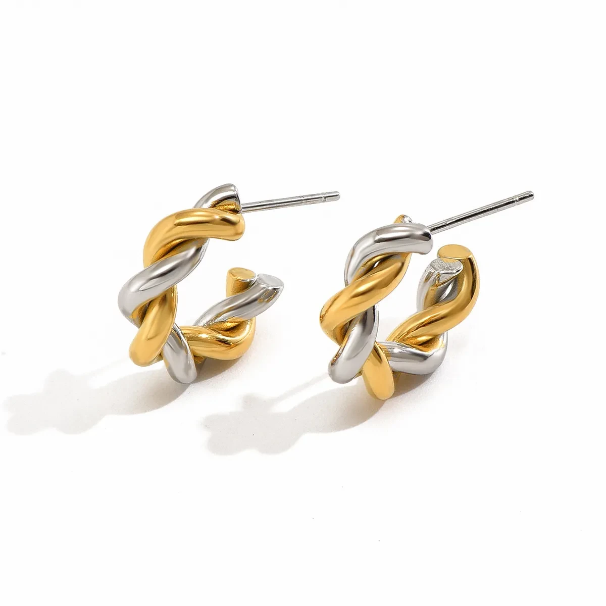 E04 New Classic Mini Twist Fashionable Earrings