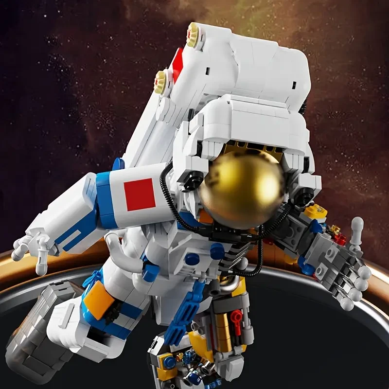 1736pcs Astronaut Building Blocks Set