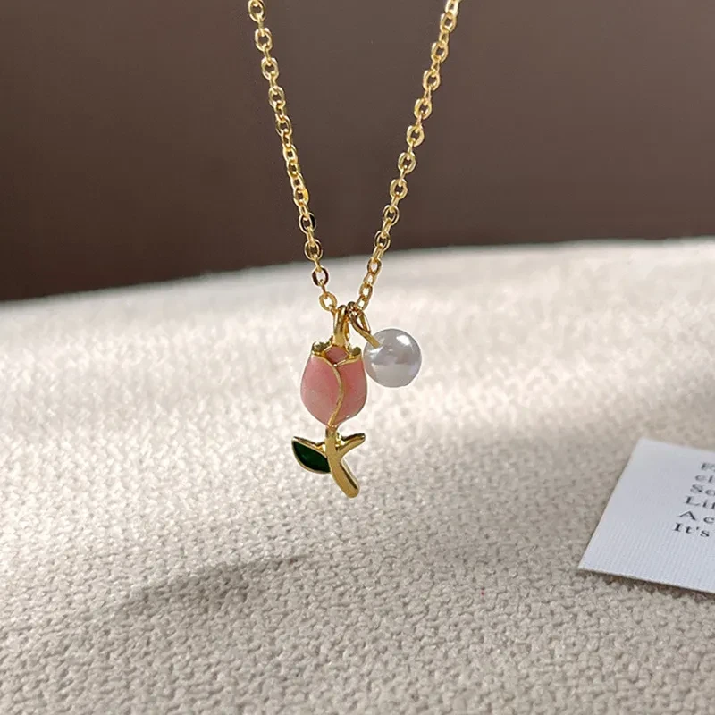 Tulip Pearl Necklace Female Pendant Clavicle Chain