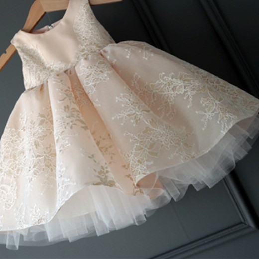 Girls Fashion Personality Wedding Dress