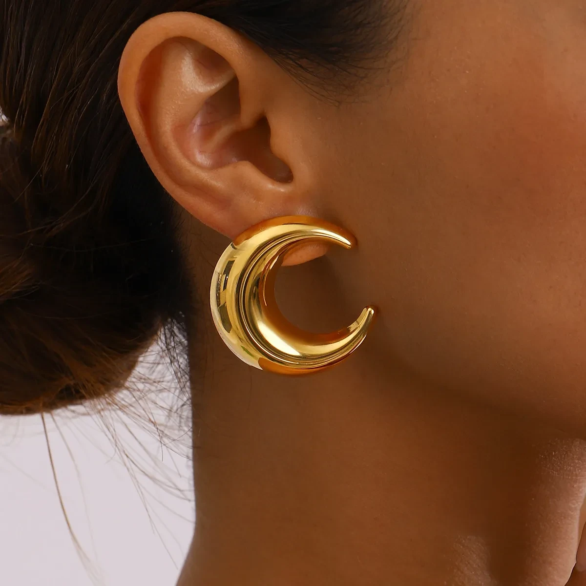 Stainless Steel Gold Earrings Titanium Steel Moon Studs