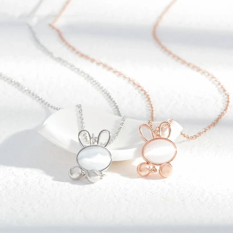 Light Luxury Niche Design Rabbit Pendant
