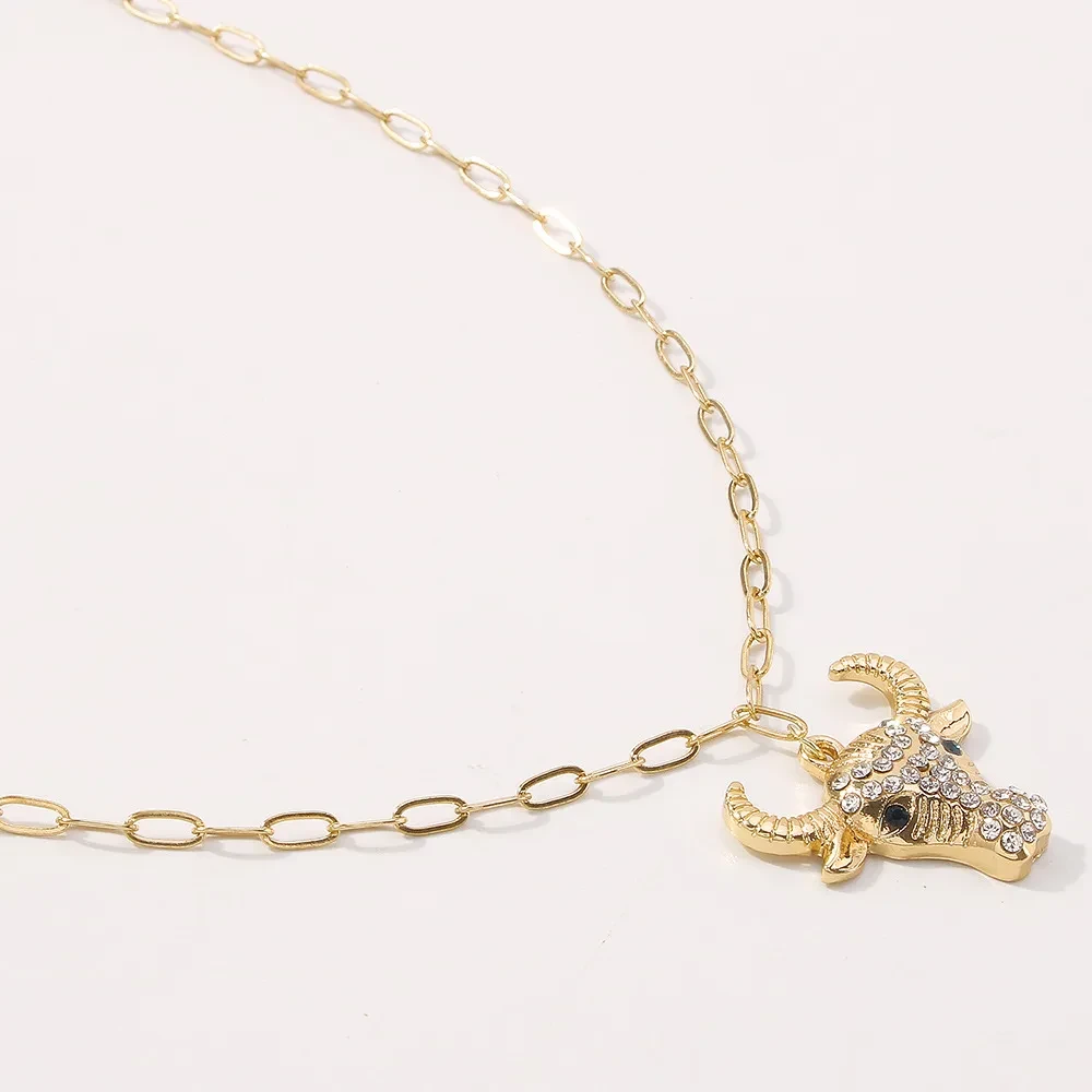Bull Head Necklace Female Animal Diamond Hip Hop Trend Creative Clavicle Chain