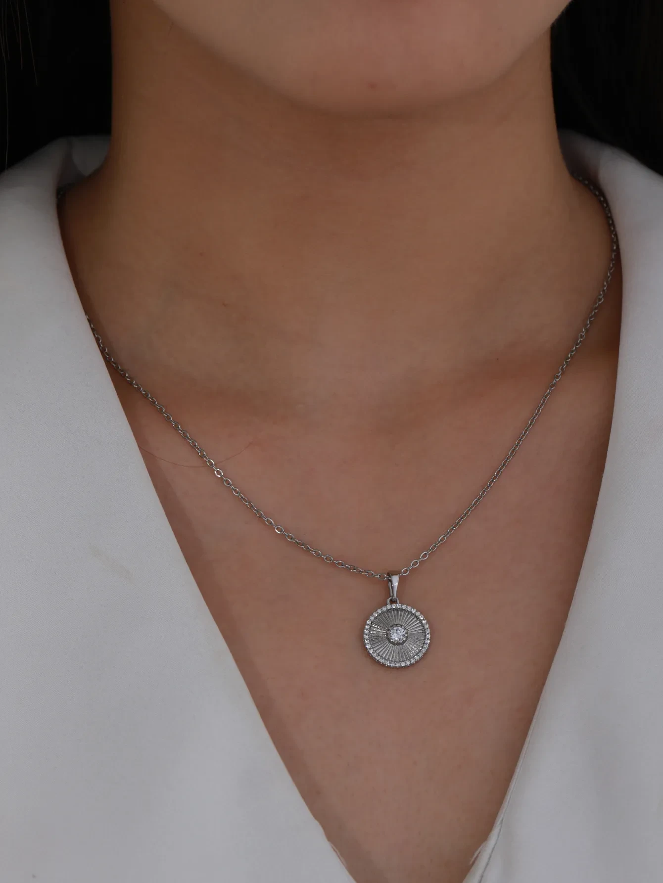 Geometric Round Striped Zircon Pendant Women