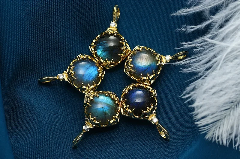 Natural blue labradorite necklace