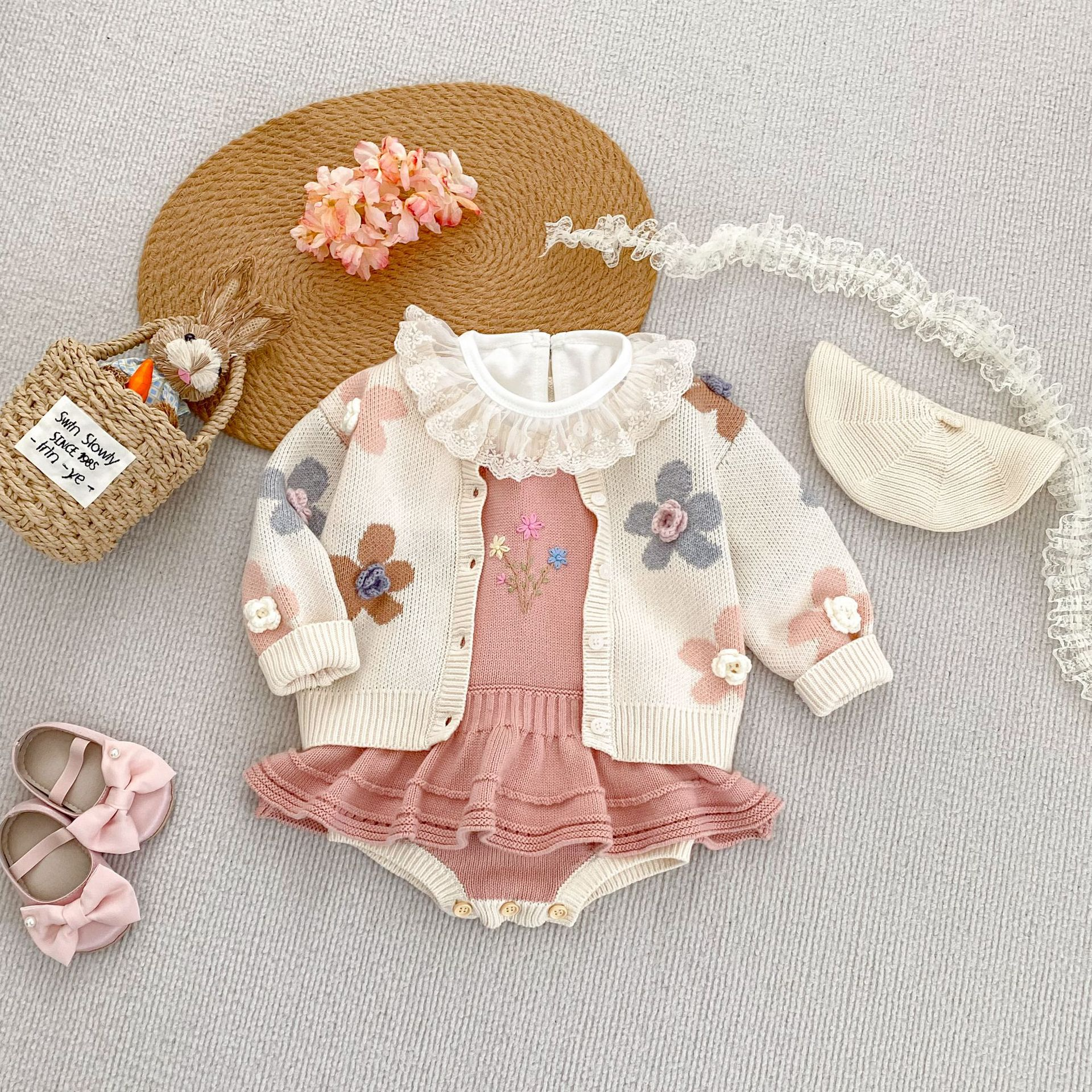 Girls' Fashion Personalized Embroidered Knitted Jumpsuit