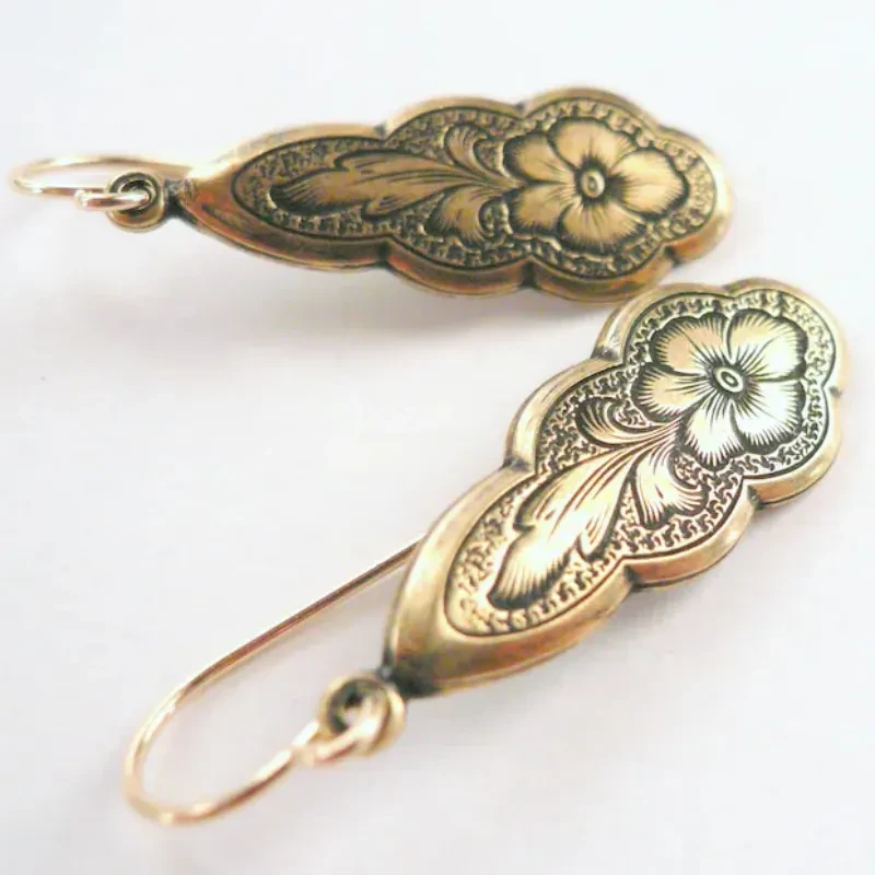 Carved Flower Pendant Earrings For Women