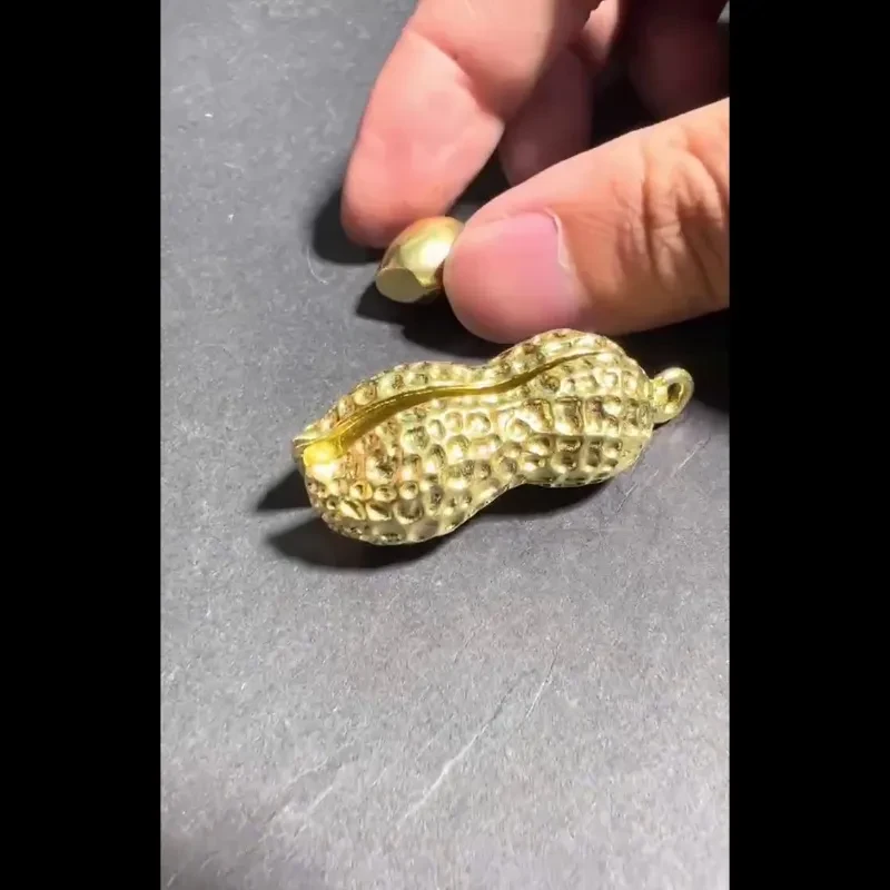 Brass Polished Bright Creative Jewelry Pendant