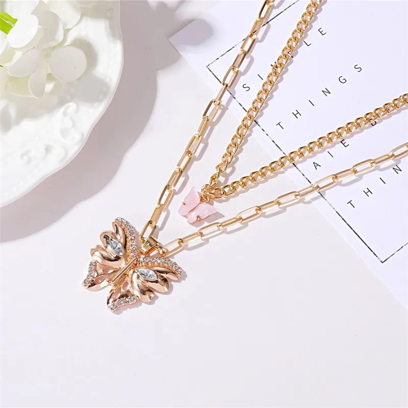 Bohemian Fashion Metal Size Butterfly Pendant