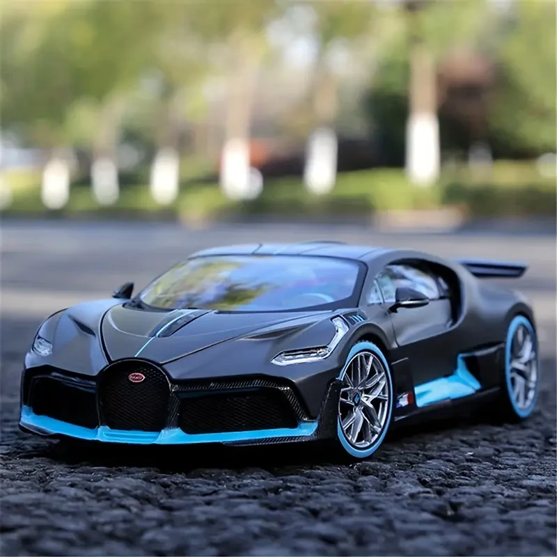 Maisto 1:24 Scale for Bugatti Divo Diecast Sports Car Model