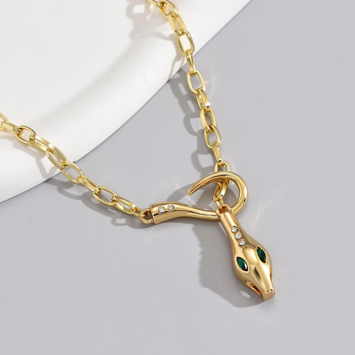 High Class Elegant Metal Snake Series Diamond-studded Necklace