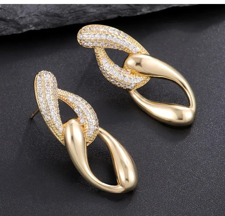 Retro Personality And Minimalism Chain Earrings