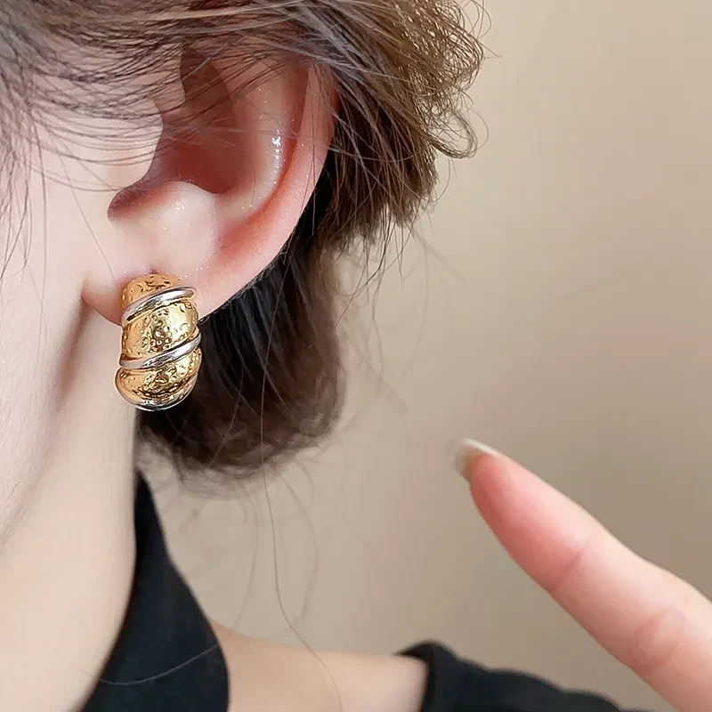 Real Gold Plated Silver Needle Pleated Croissant Stud Earrings Retro