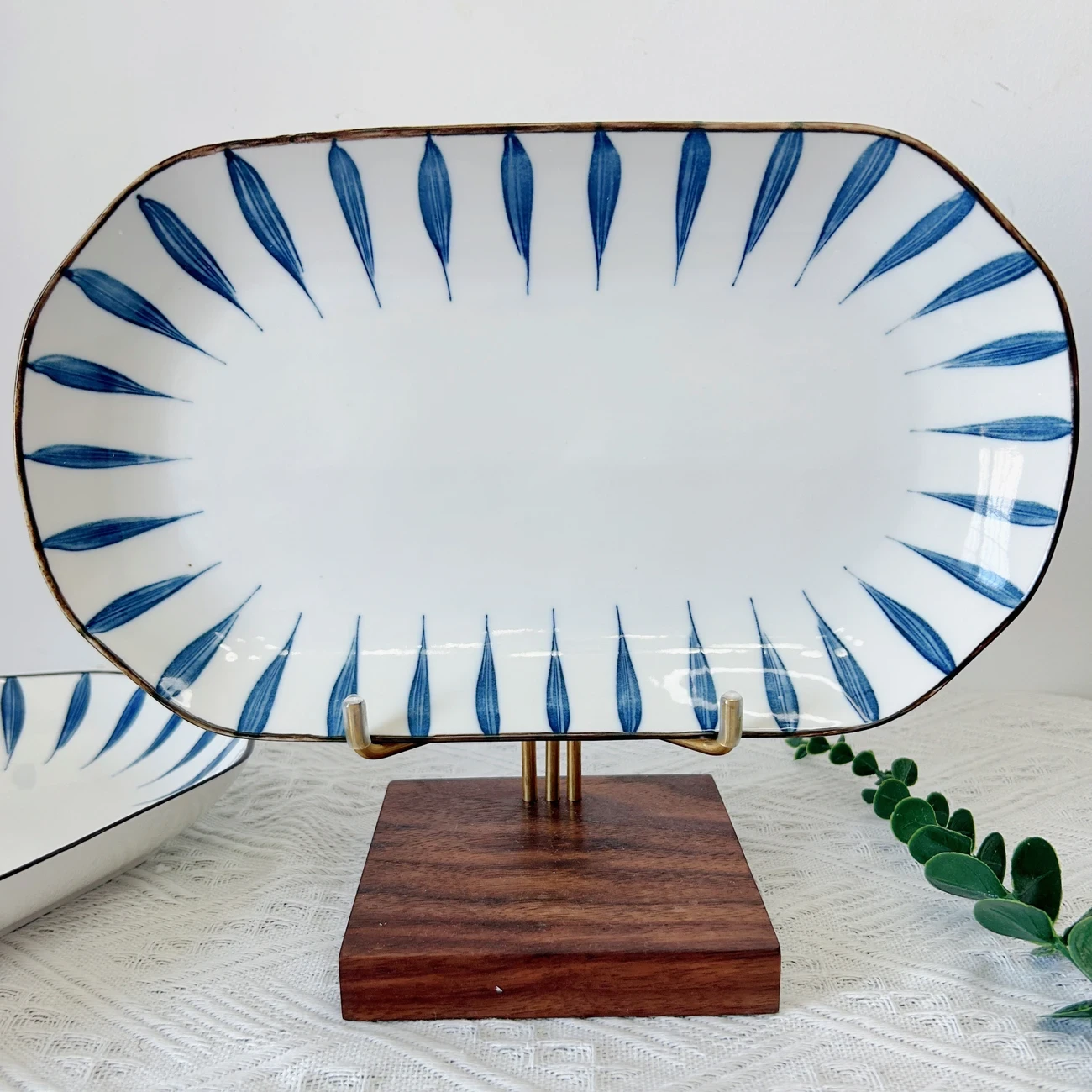 2-Piece Set - Rectangular Ceramic Fish Plates