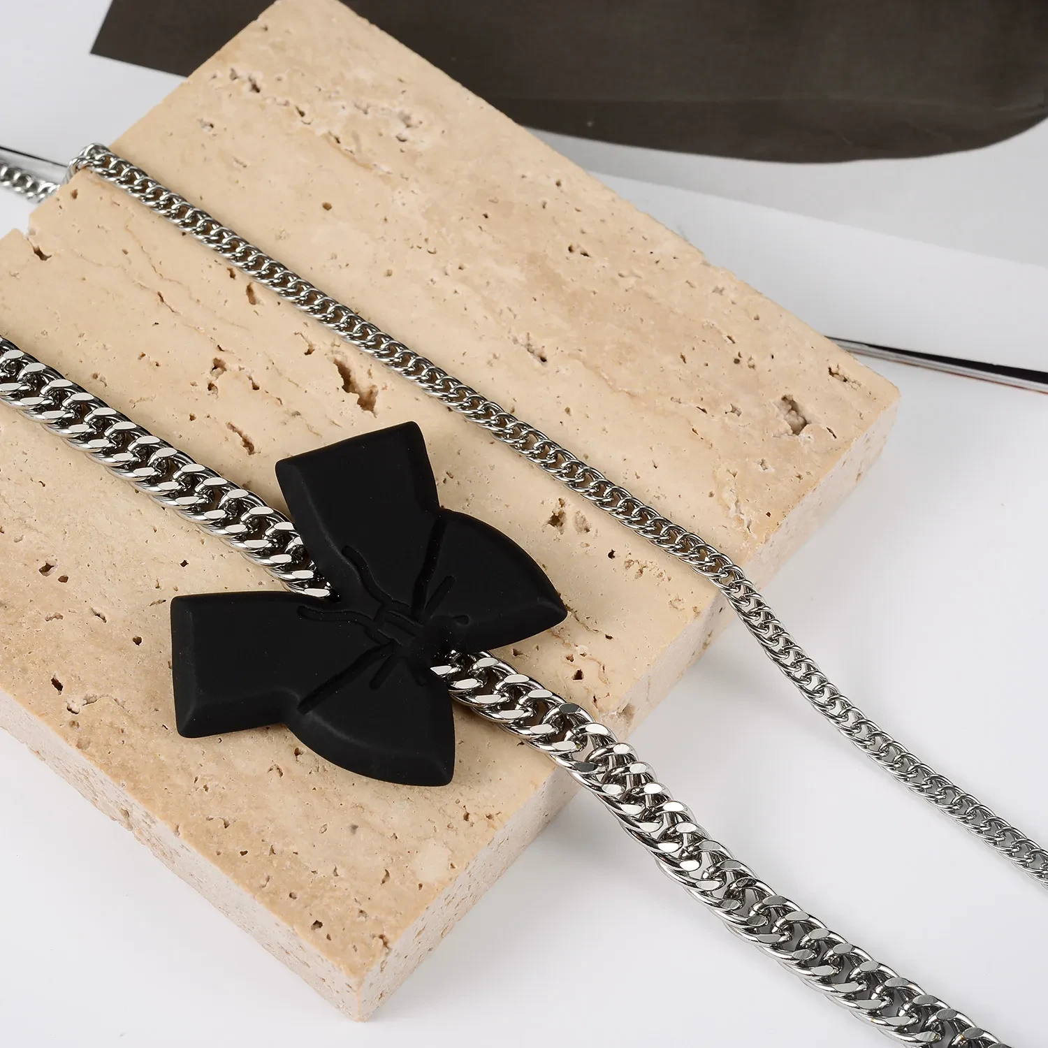 Fashion Metal Irregular Popular Clavicle Chain