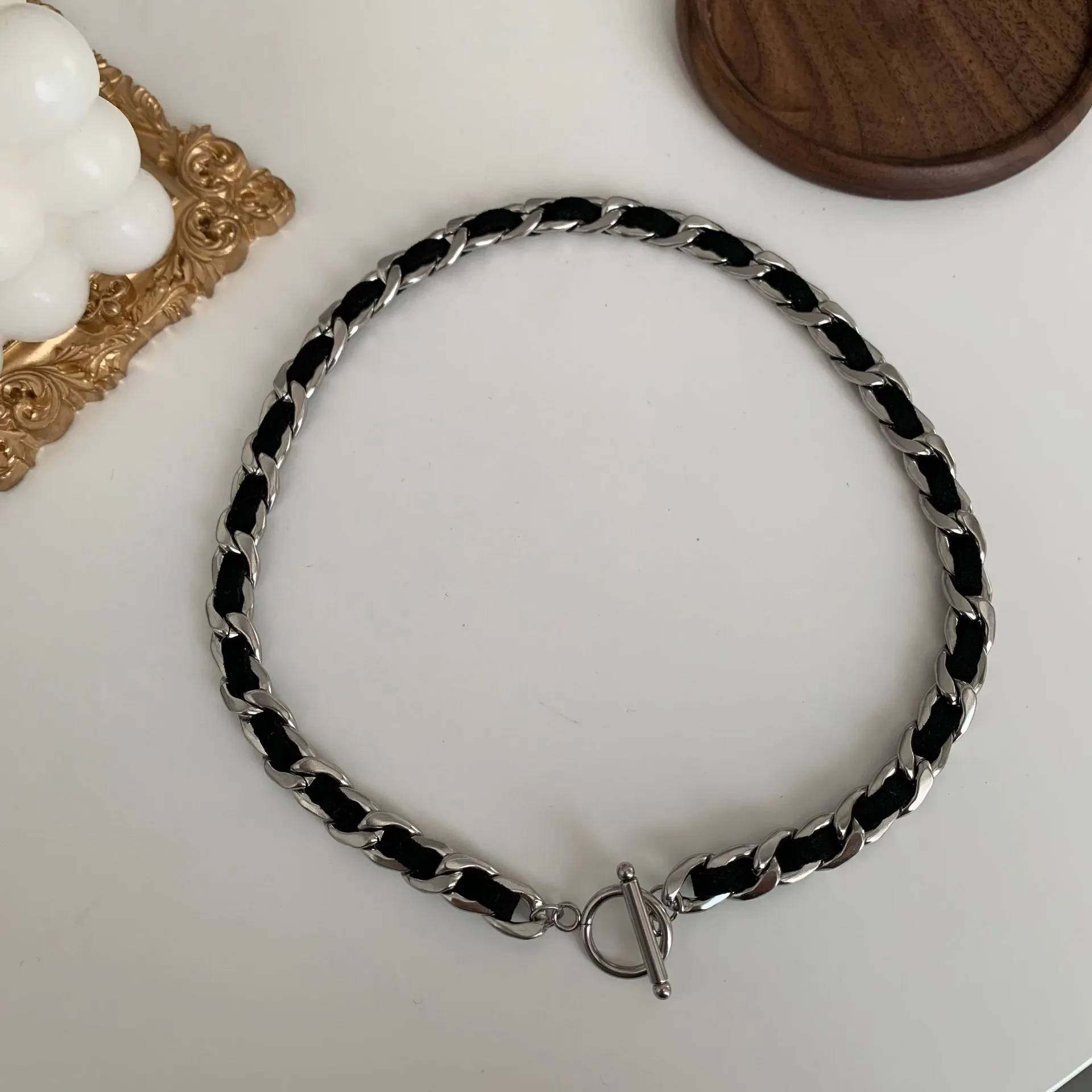 Temperament Cold Wind Simple Braided Thick Chain Necklace