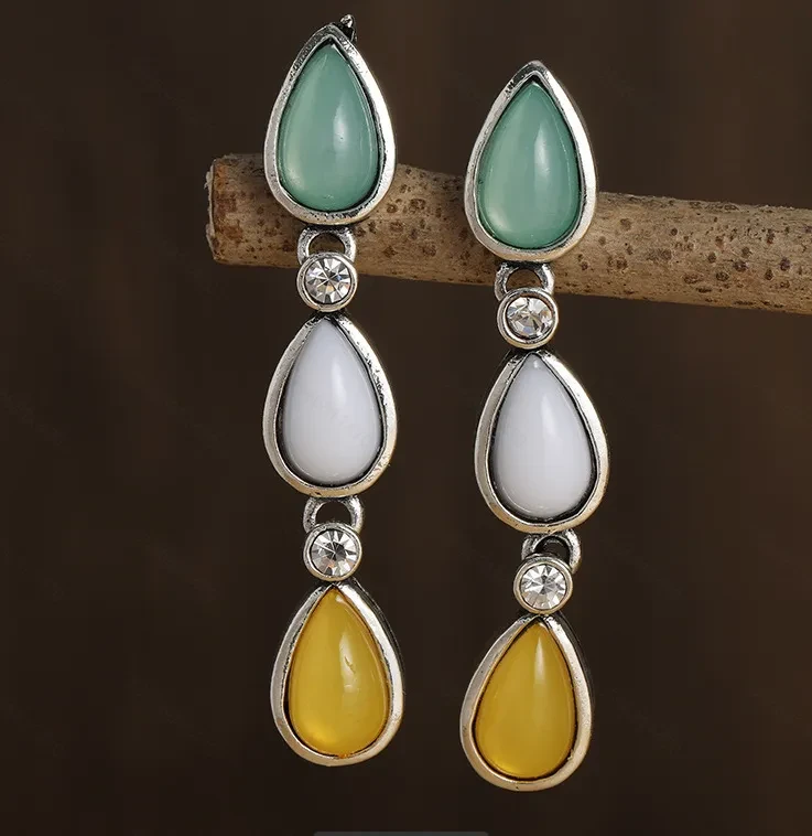 Fashion Commuter Creative Retro Earring Pendant For Ladies