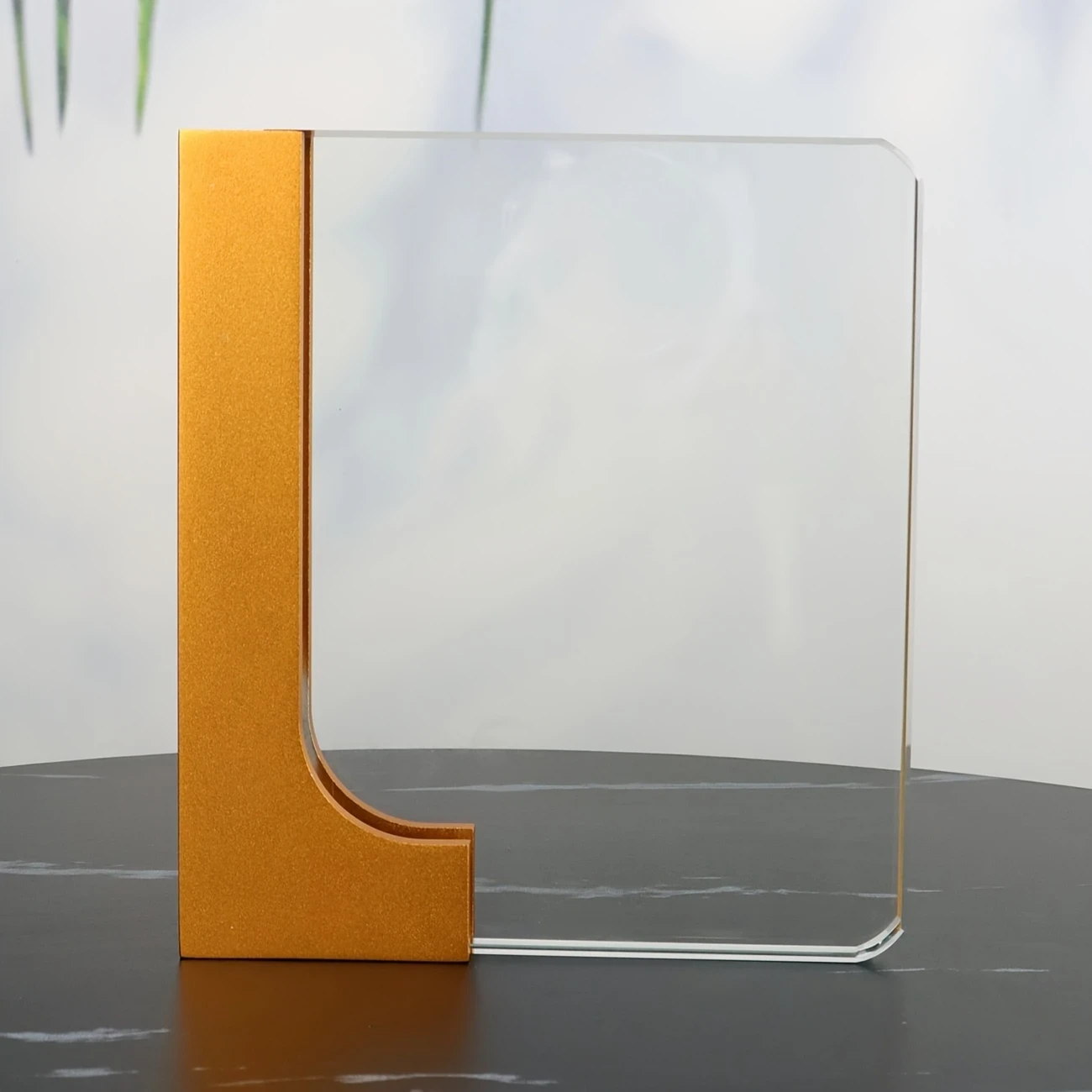 1pc Custom Crystal Trophy Frame Elegant Glass & Metal Stand, Vertical Rectangular Picture Frame with Polished Finish, Ideal for Weddings, Graduations, Birthdays, and More, Perfect Gift for Mothers Day, Fathers Day, Teachers Day, Thanksgiving, Valenti