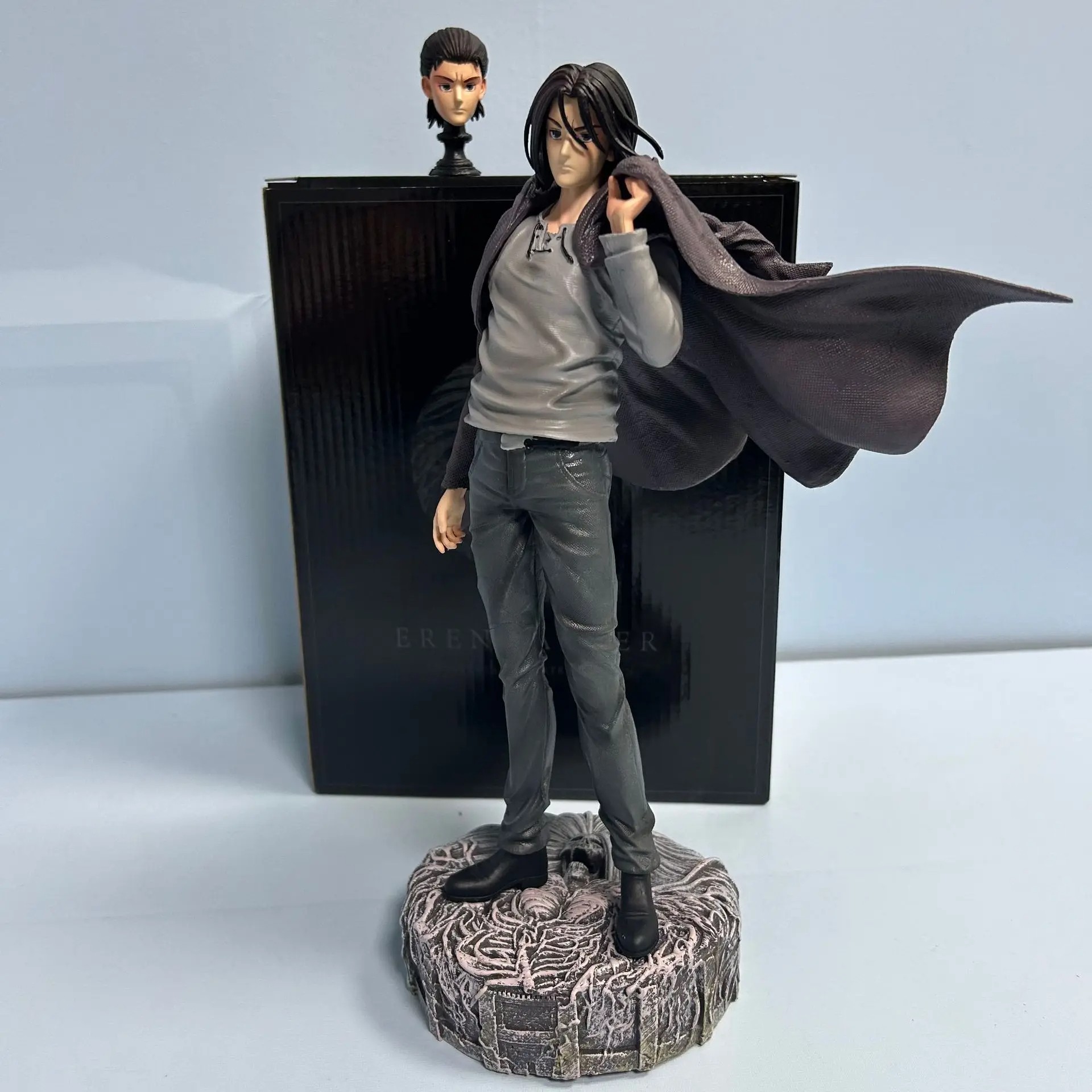 28CM Anime Figure Attack On Titan - Eren Jaeger Figure with Interchangeable Head and Dress Up Suit